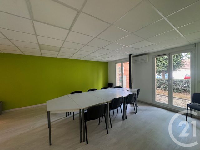Commerce &agrave; louer - 263 m2 - 77 - ILE-DE-FRANCE