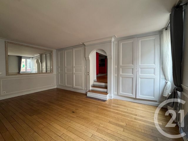 Appartement Duplex &agrave; louer - 6 pi&egrave;ces - 152,24 m2 - 77 - ILE-DE-FRANCE