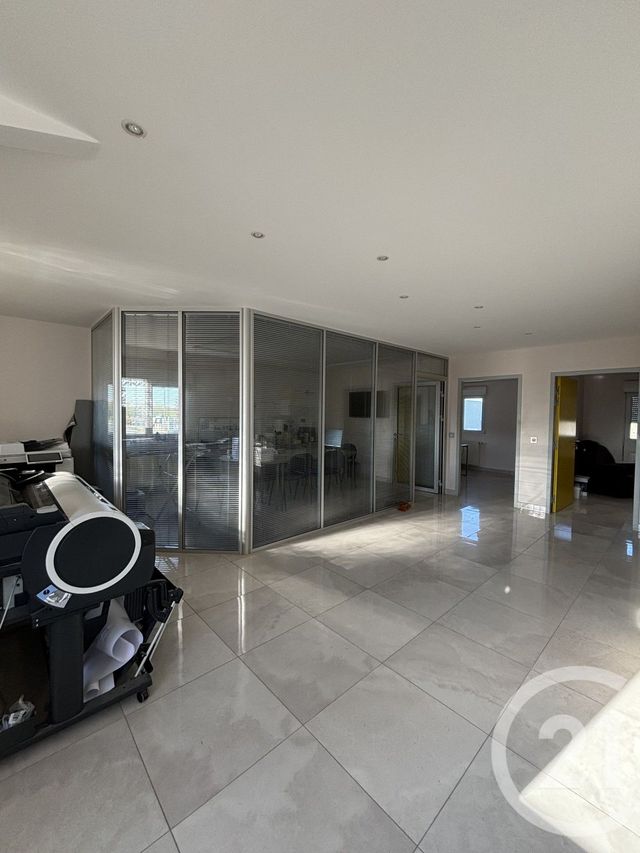 Maison &agrave; louer - 5 pi&egrave;ces - 182,09 m2 - Boissy Le Chatel - 77 - ILE-DE-FRANCE