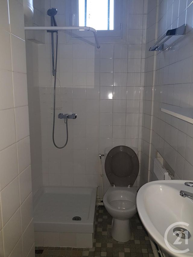 Appartement F1 &agrave; louer - 2 pi&egrave;ces - 30,03 m2 - Coulommiers - 77 - ILE-DE-FRANCE