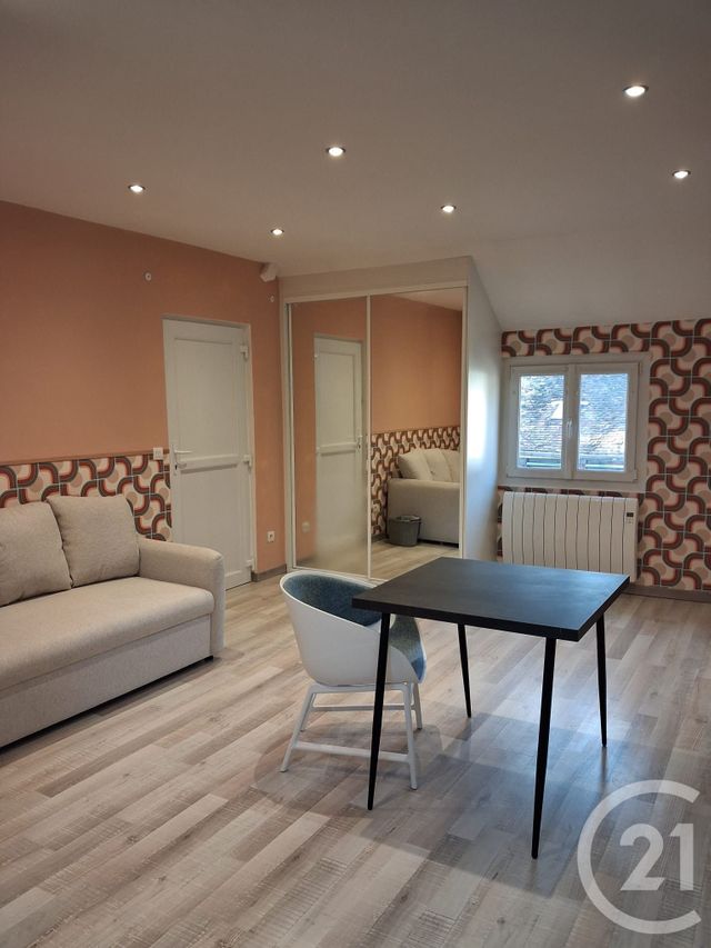 Appartement F1 &agrave; louer - 1 pi&egrave;ce - 24,90 m2 - Rozay En Brie - 77 - ILE-DE-FRANCE