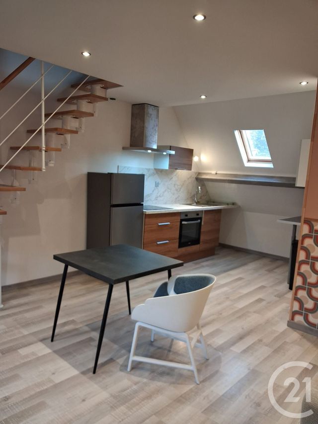 Appartement F1 &agrave; louer - 1 pi&egrave;ce - 24,90 m2 - Rozay En Brie - 77 - ILE-DE-FRANCE
